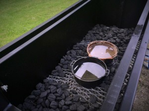 Cattleman's Whole HOG BBQ Cast Iron Pots to Retain Moisture